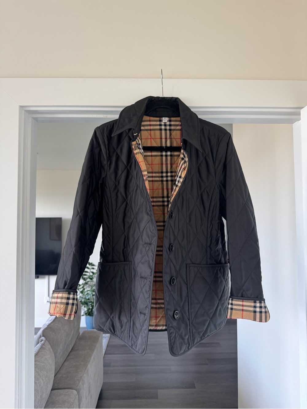 Women’s Burberry Quilted Black Jacket